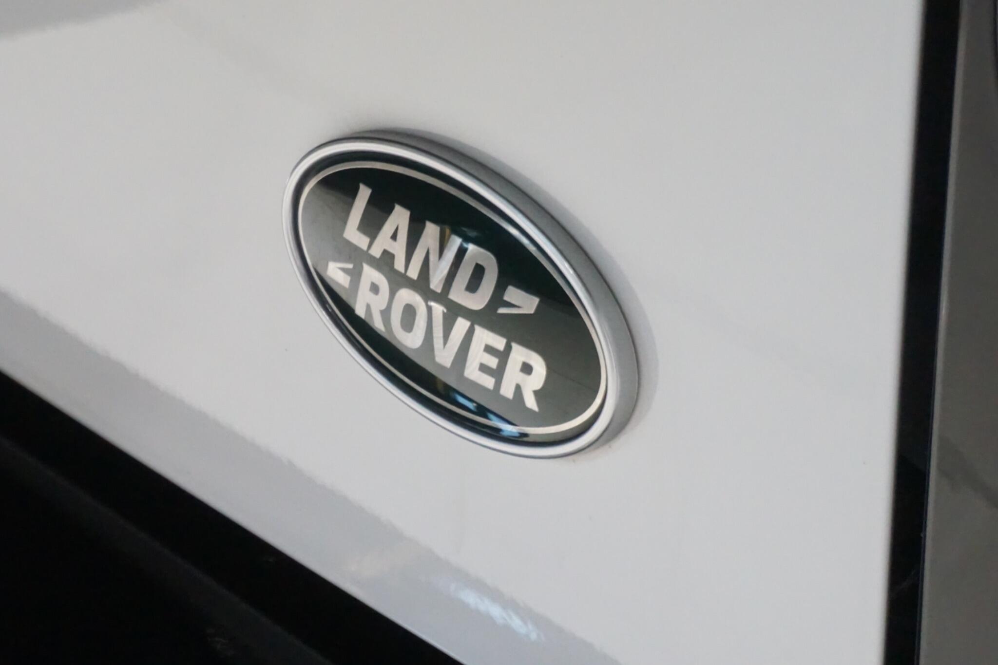 Land Rover Defender 90 3.0 D250 MHEV Hard Top SUV 3dr Diesel Auto 4WD SWB Euro 6 (s/s) (250 ps)